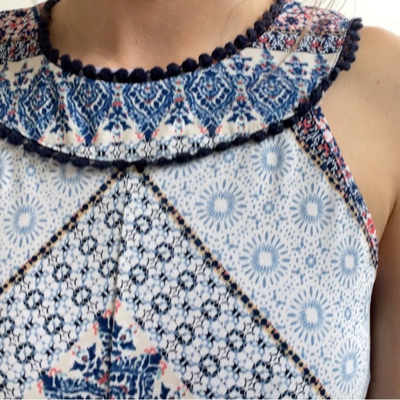 Dress - Picture 3 of 5